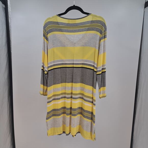 Chico's Zenergy Mini Dress 2 L Chevron Stripe 3/4 Sleeve V-Neck Knit Yellow Gray - Picture 6 of 8